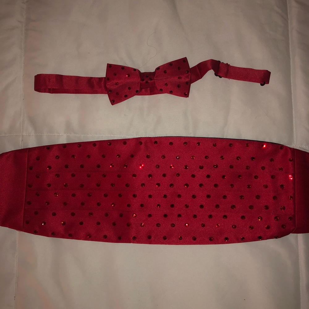 Red rhinestone cummerbund And bow tie set